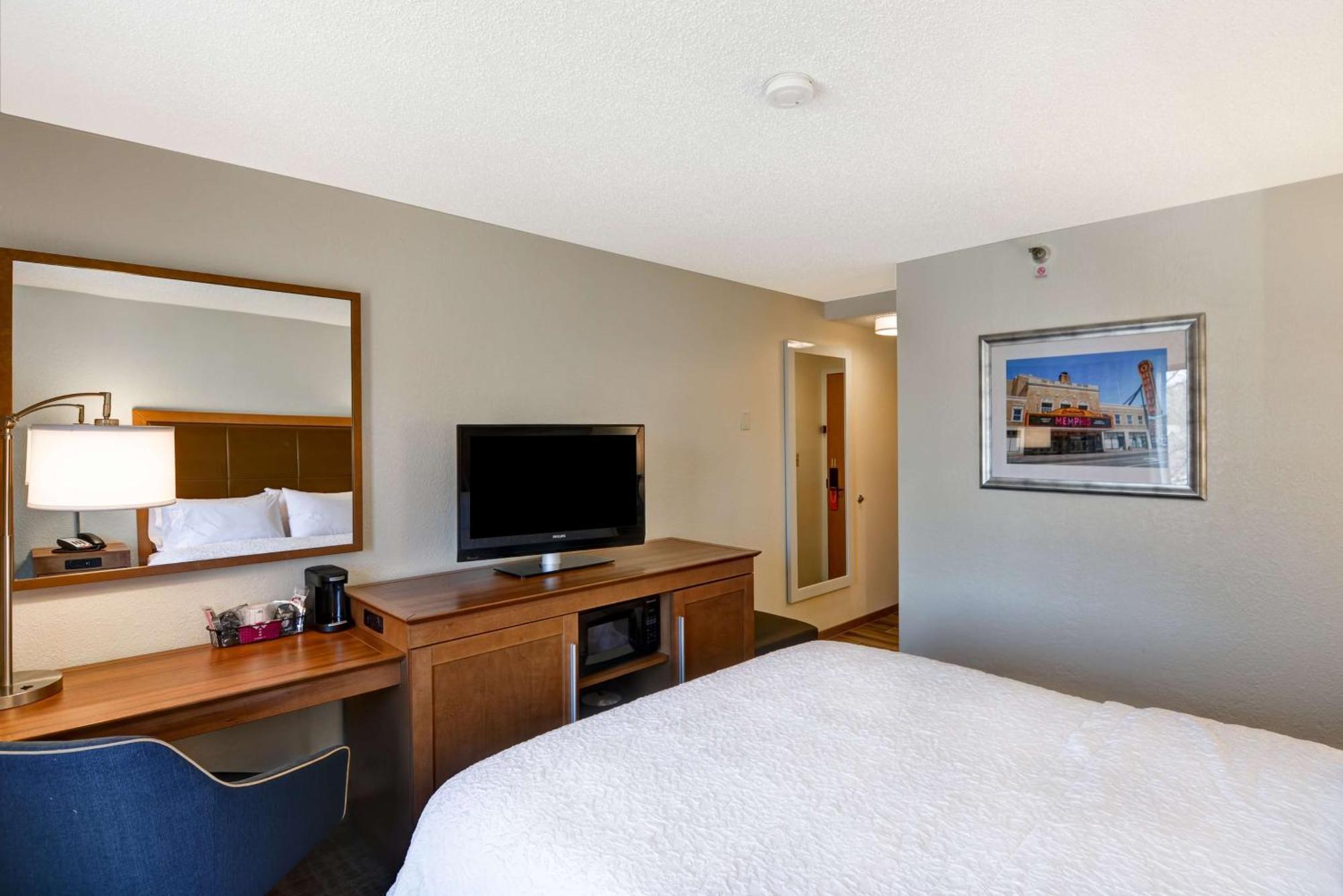 Hampton Inn Memphis Poplar Luaran gambar