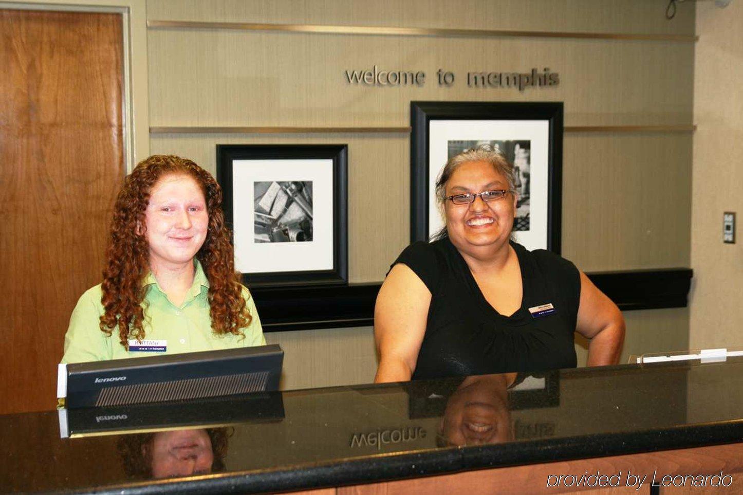 Hampton Inn Memphis Poplar Dalaman gambar