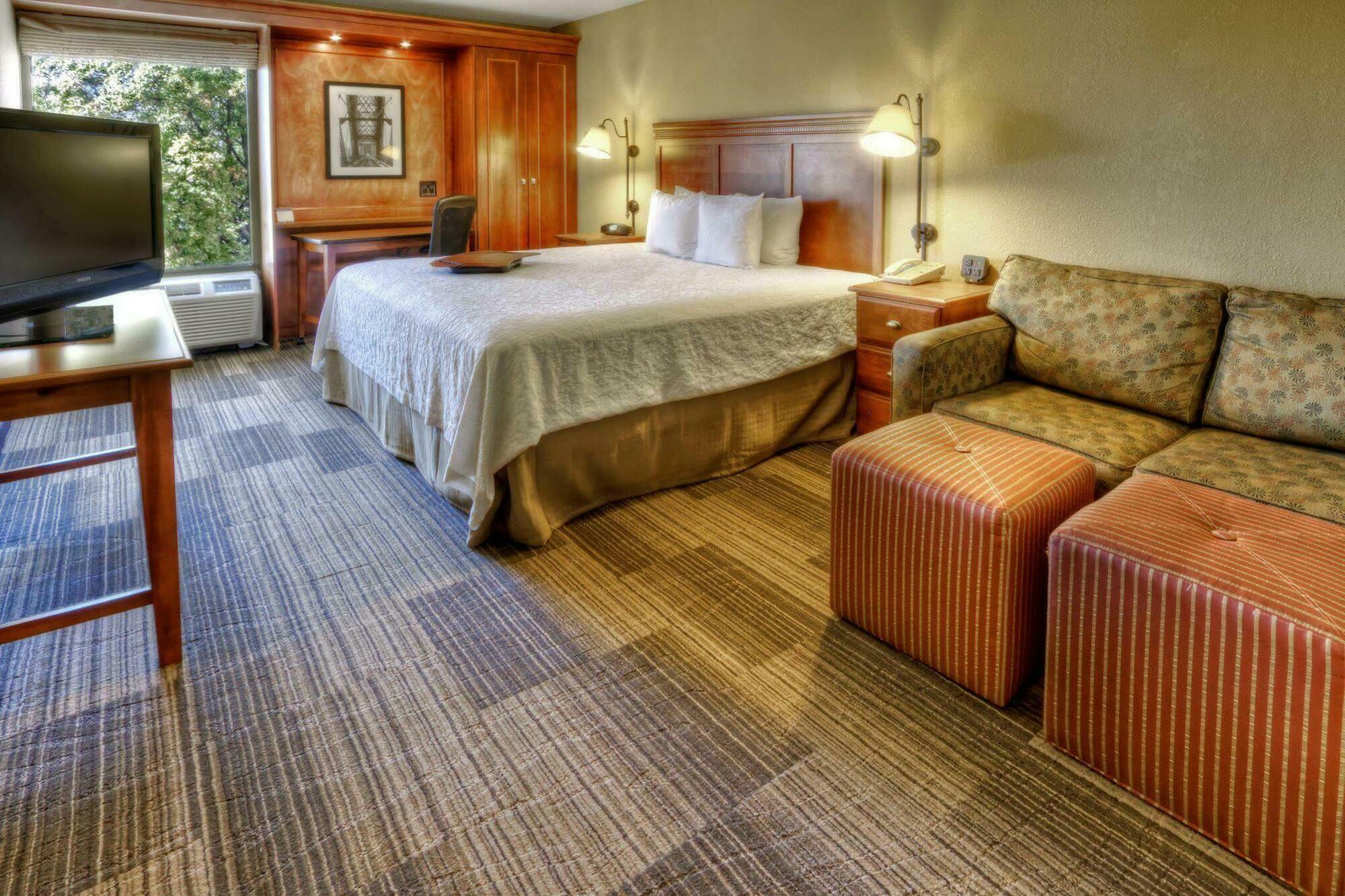 Hampton Inn Memphis Poplar Luaran gambar